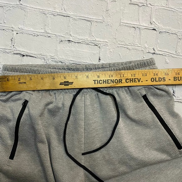 Adidas Pants Mens Medium Gray Athletic Sweat Pants streetwear climawarm Gym - Picture 5 of 8